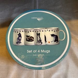 Casa Moda Paw Prints Set of 4 Mugs
